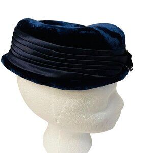 Vintage Womens Navy Velvet Pillbox Hat with Satin Trim Classic Elegant Retro Fas